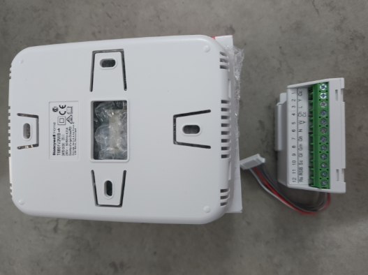Ứng dụng thực tế của bộ điều khiển nhiệt độ Honeywell