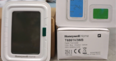 Bộ điều khiển nhiệt độ Honeywell: Chỉ dùng cho van và động cơ