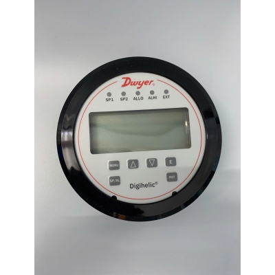 DWYER_DHC-002.4