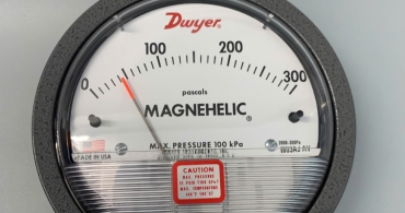 Dwyer 2000-300PA: Differential Pressure Gauge 0-300 Pa Overview