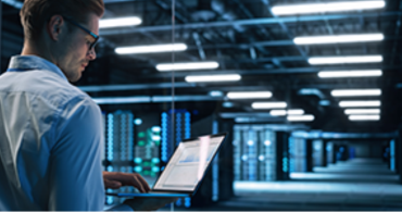 Nâng Cao Độ Tin Cậy Trung Tâm Dữ Liệu Với Giải Pháp Giám Sát và Điều Khiển Thông Minh